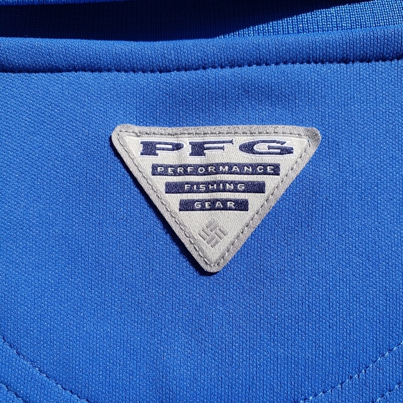 Columbia PFG Omni-Shade blue polo with American flag - Picture 5 of 6